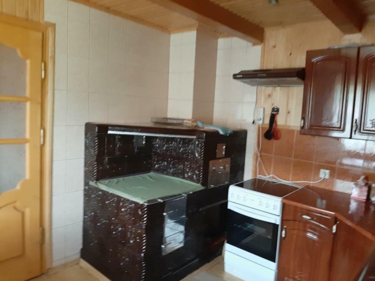 Котедж "Барвінок" Верховина Екстериор снимка
